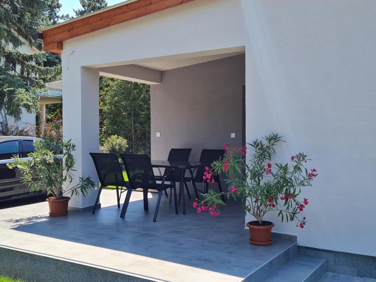 Siofok Sophia Apartman Bagian luar foto